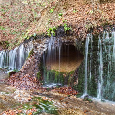 Shiraito Falls
